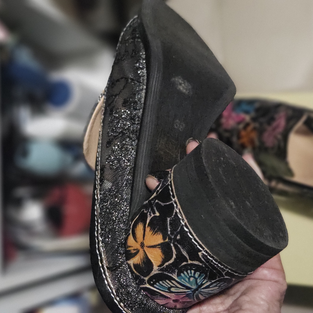 L'Artiste Leather Spring Step Women's Floral Black Mules - Picture 9 of 9